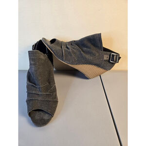 Women's Sugar Gray Denim Wedge Ankle Boots Size 7